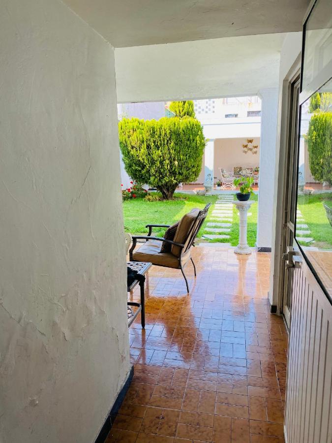 Hostal Guadalajara Cosmopolitan Providencia Exteriör bild