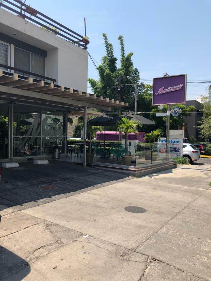Hostal Guadalajara Cosmopolitan Providencia Exteriör bild